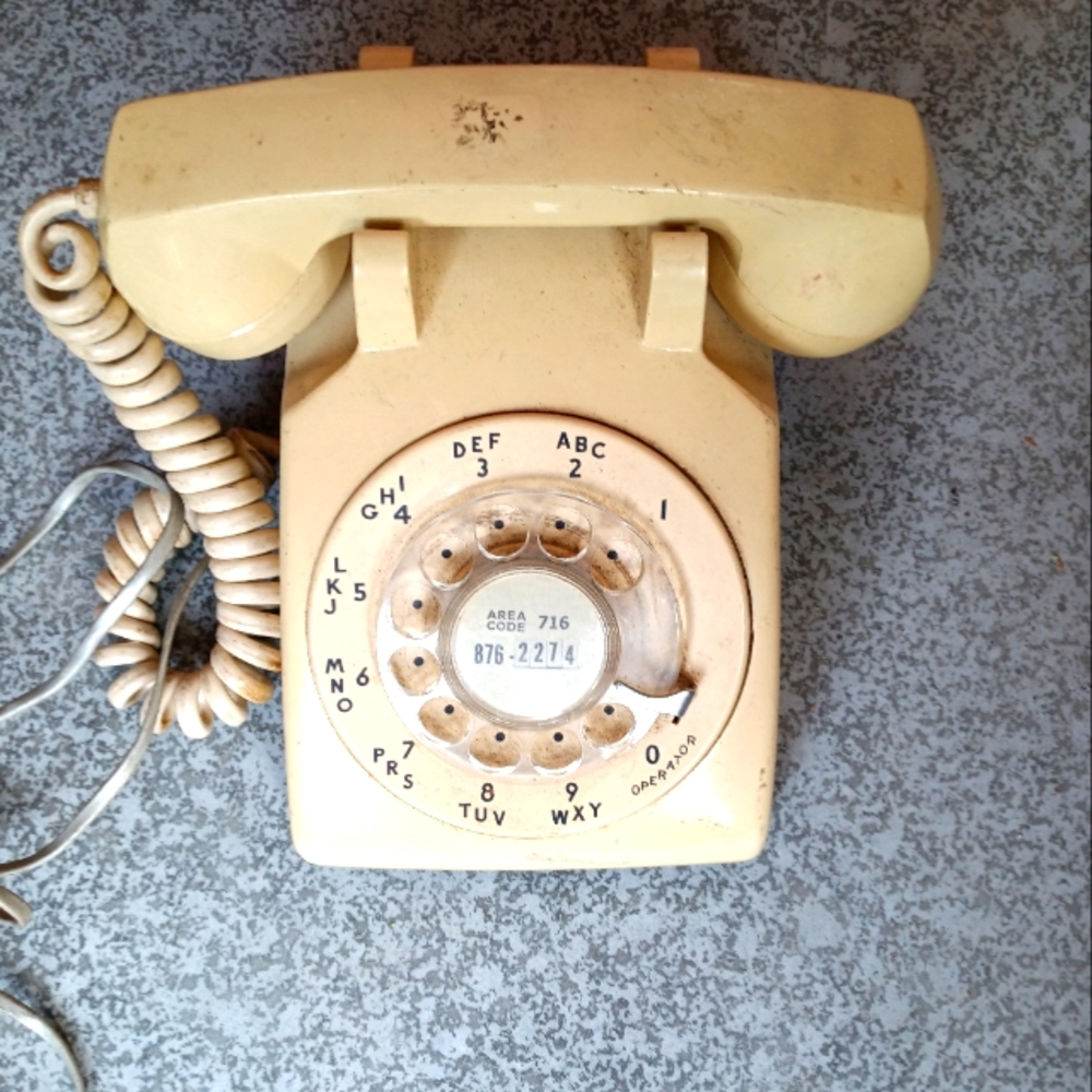 Rotary Desk Phone. Model 500